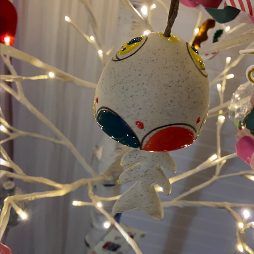 Fish bones Ceramic ornament